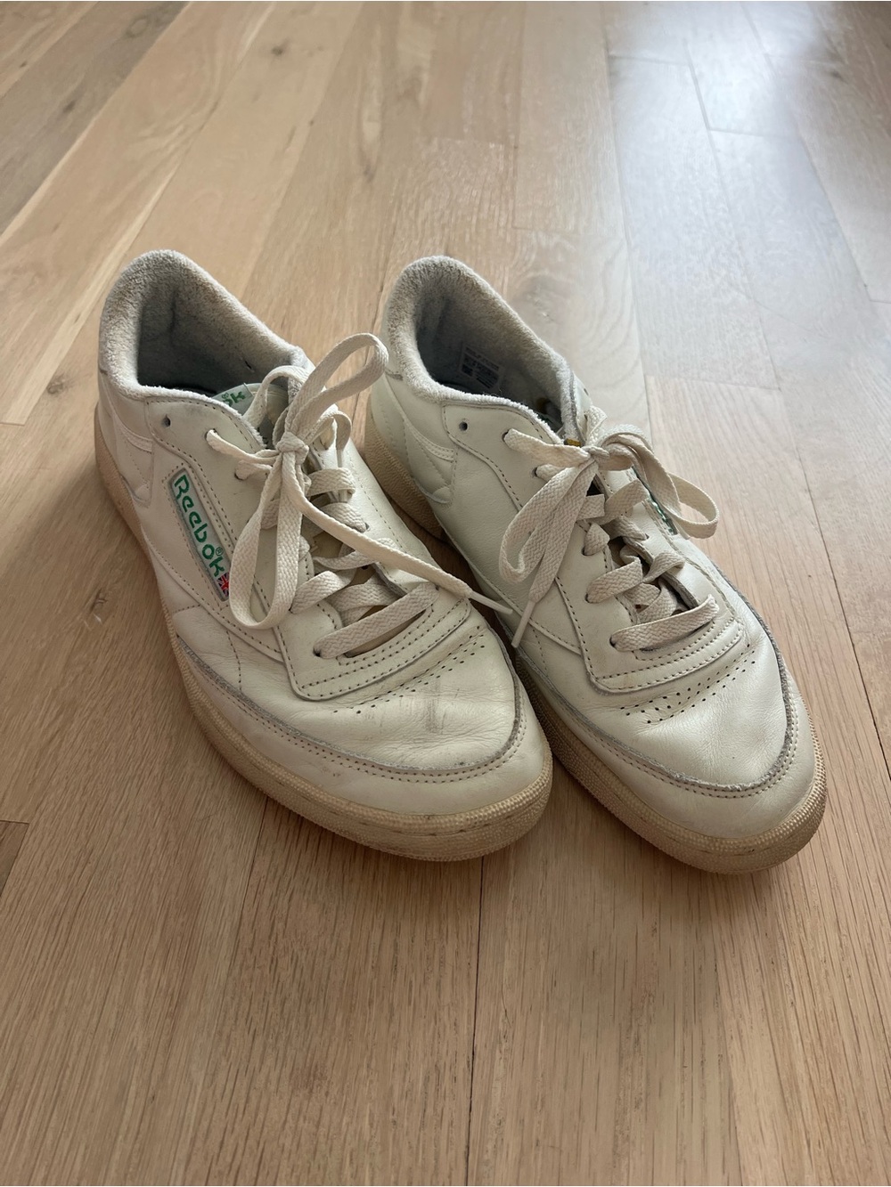Reebok Cream and Green Low-Top Sneakers
